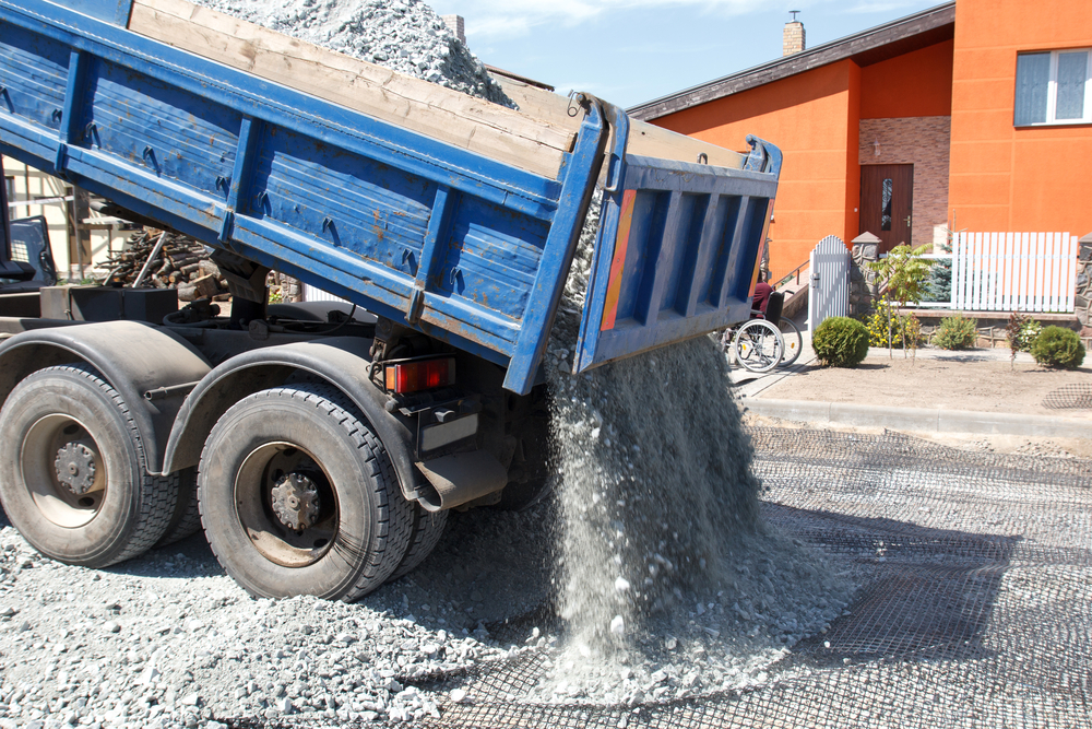 dumper unload crushed stone